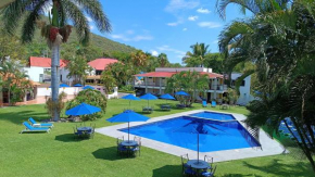 Hotel Iguanas